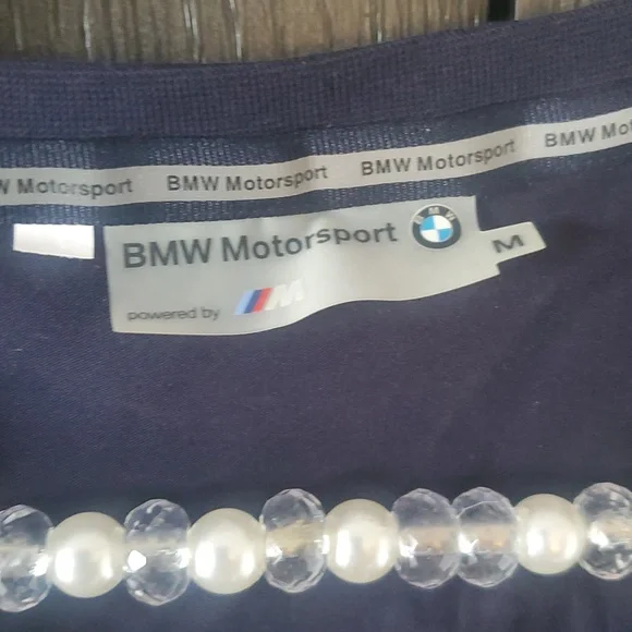 BMW - Picture 2 of 4